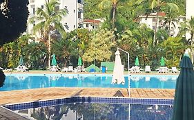 Seu lar na praia das Toninhas em Ubatuba